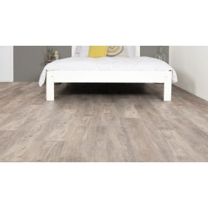 Slaapkamer met Reservoir Oak Broad Fen 72138 PVC vloer mFLOR