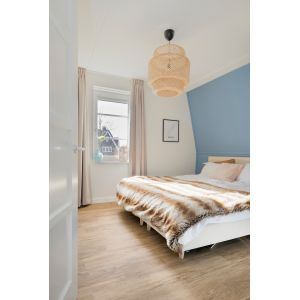 Slaapkamer met English Oak Lewes Oak PVC 70599 PVC vloer mFLOR