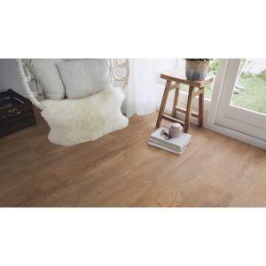 Woonkamer met Authentic Oak Tanoak 56284 PVC vloer mFLOR