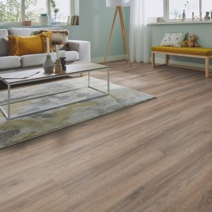 Silence Oak Calabria 55913 woonkamer met PVC klikvloer Solcora