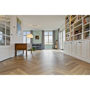 Huiskamer met Parva Broadleaf Warm Sycamore 40815 PVC Vloer mFLOR